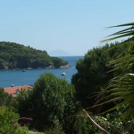 Ξενοδοχείο με διαμερίσματα Morcone Capoliveri (Isola d'Elba)