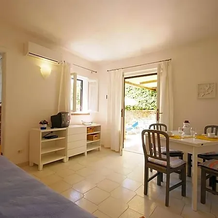 Morcone Hotel apartamentowy 3*