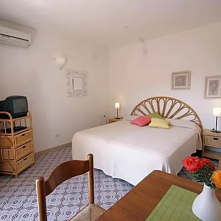 Morcone Hotel apartamentowy 3*