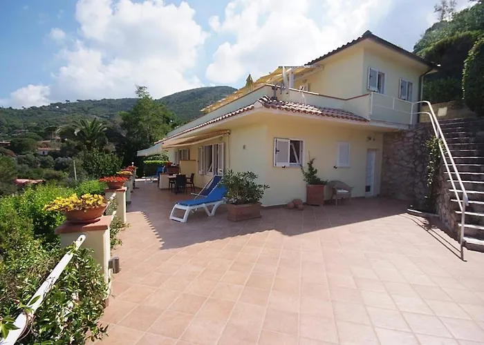 Aparthotel Morcone Capoliveri (Isola d'Elba)